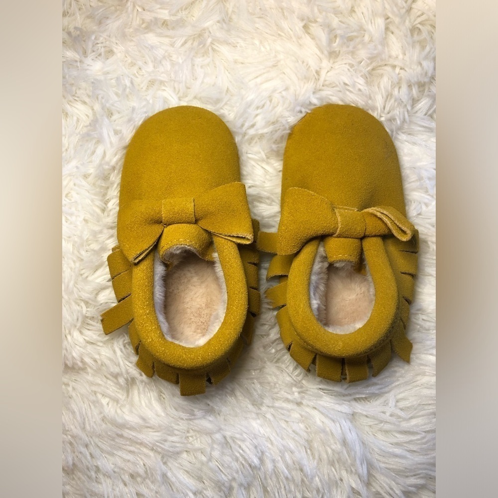 Monkey feet Yellow Bow Kids Shoes